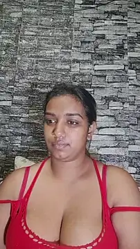 Xindias fantasyX online show from December 4, 2025, 7:13 pm