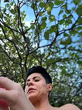 LukeLouHarvey online show from December 18, 2025, 2:16 am