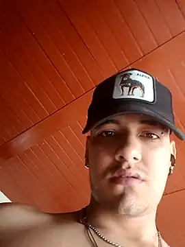 Triplex Coolness online show from October 19, 2025, 5:37 pm