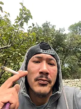 juniiorre online show from November 14, 2025, 11:03 am