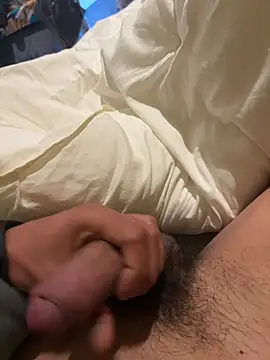 juniiorre online show from March 10, 2026, 7:34 am