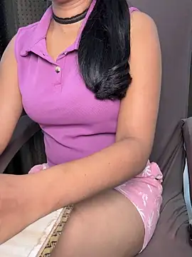 Snapshot of SCHOOL_Girl_0 chatting on April 10, 2026, 4:58 pm SCHOOL Girl 0 online show from April 10, 2026, 4:58 pm