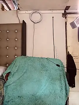 Aaaliyah445 online show from November 15, 2025, 9:02 am