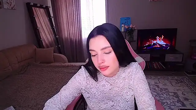 Snapshot of __Malika__ chatting on April 22, 2026, 9:16 am Malika online show from April 22, 2026, 9:16 am