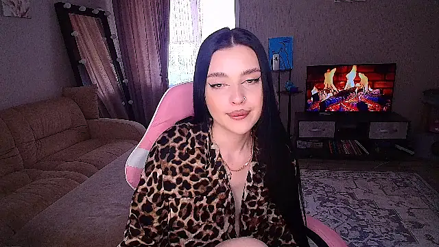Snapshot of __Malika__ chatting on May 9, 2026, 7:34 am Malika online show from May 9, 2026, 7:34 am