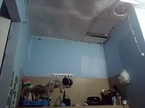 Honeybun25 online show from February 18, 2026, 2:13 pm