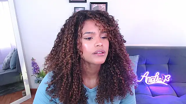 Snapshot of Amelia_bss chatting on February 12, 2025, 2:10 pm Amelia bss online show from February 12, 2025, 2:10 pm