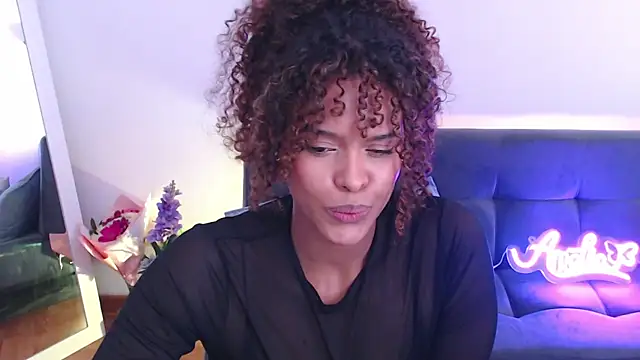 Snapshot of Amelia_bss chatting on February 20, 2025, 1:51 pm Amelia bss online show from February 20, 2025, 1:51 pm