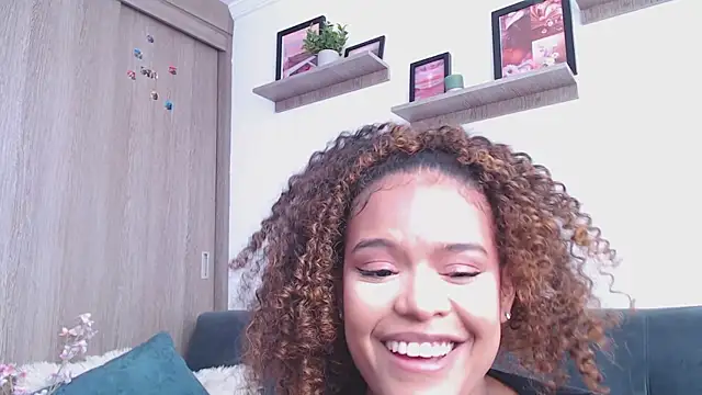 Amelia bss online show from October 26, 2025, 1:00 pm