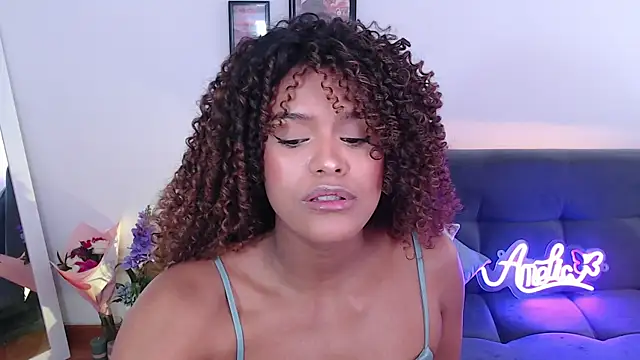 Snapshot of Amelia_bss chatting on February 24, 2025, 5:20 pm Amelia bss online show from February 24, 2025, 5:20 pm