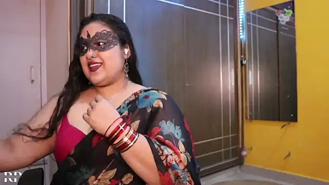 Snapshot of AgniPriya chatting on January 8, 2025, 5:48 pm AgniPriya online show from January 8, 2025, 5:48 pm