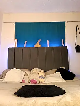 Snapshot of anna_dolls_ chatting on October 22, 2025, 3:39 am anna dolls online show from October 22, 2025, 3:39 am