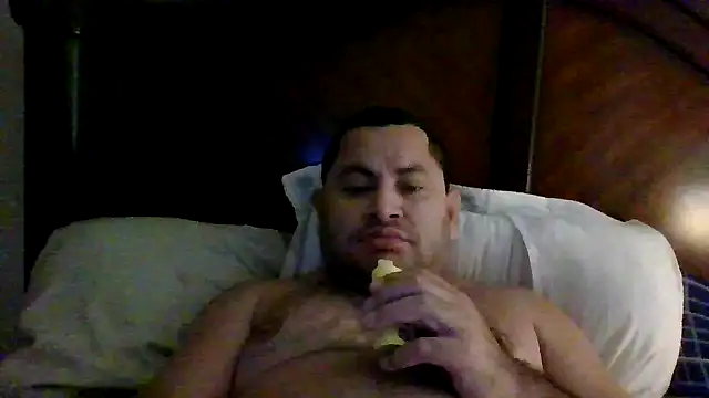 Snapshot of Hammyric786 chatting on April 8, 2026, 7:48 pm Hammyric786 online show from April 8, 2026, 7:48 pm