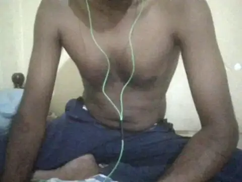 robinsan1010 online show from March 5, 2025, 5:50 pm