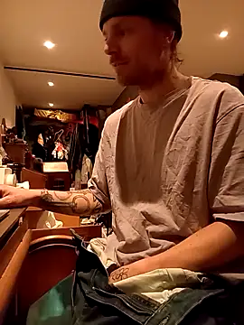 rexflexxx online show from April 13, 2026, 3:54 am