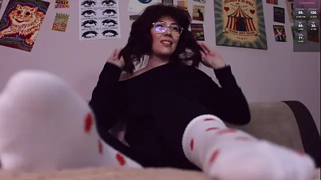 Luna Blake online show from January 13, 2026, 1:48 pm