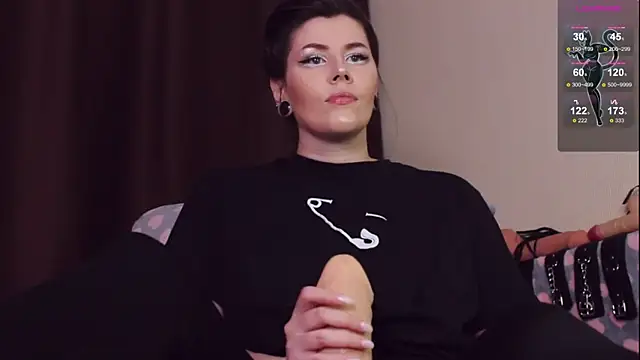 Luna Blake online show from February 9, 2025, 4:07 pm