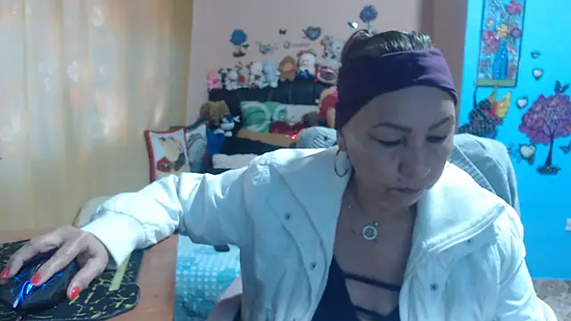 milfeddy  online show from November 17, 2025, 12:53 pm