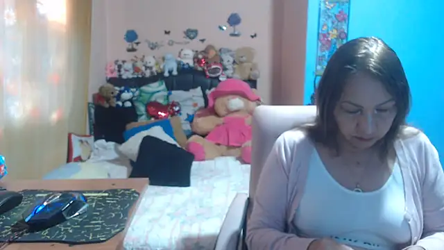 milfeddy  online show from September 13, 2025, 12:38 pm