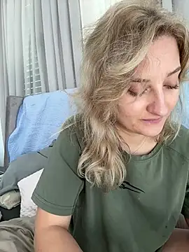 MileySummer online show from January 18, 2025, 8:52 am