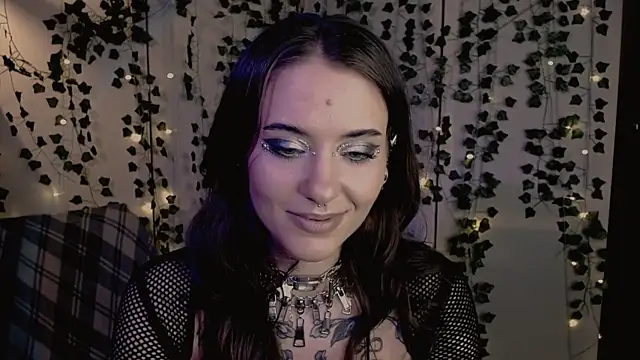 risha laas online show from February 20, 2026, 8:11 pm