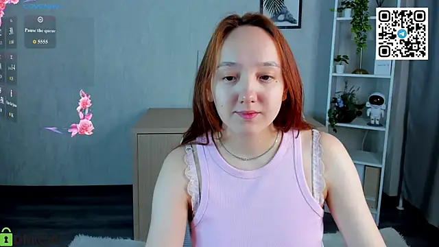 Snapshot of Fera1_Berry chatting on July 13, 2026, 12:00 am Fera1 Berry online show from July 13, 2026, 12:00 am