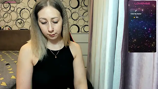 KristinaVegasss online show from February 17, 2025, 1:11 pm