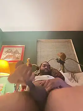 Snapshot of sukisnpaii chatting on April 5, 2026, 2:07 am sukisnpaii online show from April 5, 2026, 2:07 am