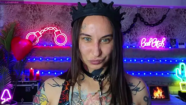 Cool Freak  online show from April 17, 2026, 10:18 am