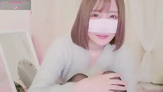 Snapshot of Yuu__k chatting on February 15, 2025, 4:56 pm Yuu  k online show from February 15, 2025, 4:56 pm