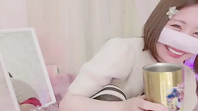 Snapshot of Yuu__k chatting on January 29, 2025, 5:13 pm Yuu  k online show from January 29, 2025, 5:13 pm