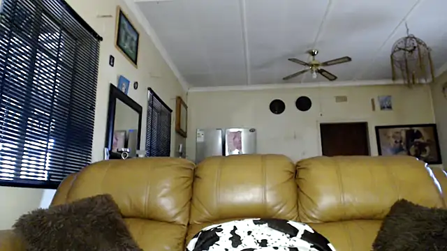 Gucci Bx online show from April 19, 2026, 2:40 pm