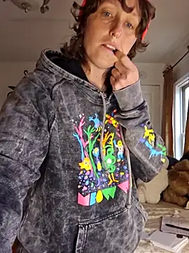 mossy kiss online show from November 21, 2025, 4:50 pm