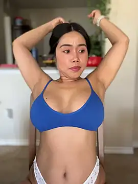 Snapshot of JazzieXo chatting on February 27, 2025, 8:31 pm JazzieXo online show from February 27, 2025, 8:31 pm