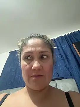 Snapshot of gabiTetas chatting on July 16, 2026, 9:01 pm gabiTetas online show from July 16, 2026, 9:01 pm