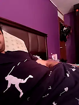 Go1047400 online show from September 22, 2025, 2:56 pm