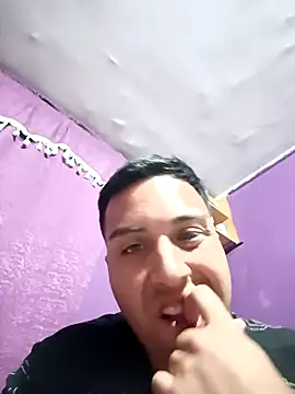 Go1047400 online show from October 6, 2025, 3:51 am