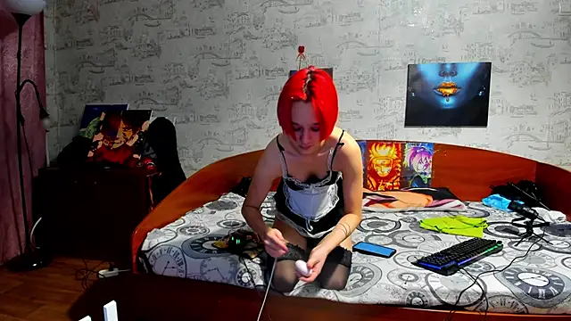 Snapshot of KagamiTayga chatting on February 12, 2026, 2:44 am KagamiTayga online show from February 12, 2026, 2:44 am