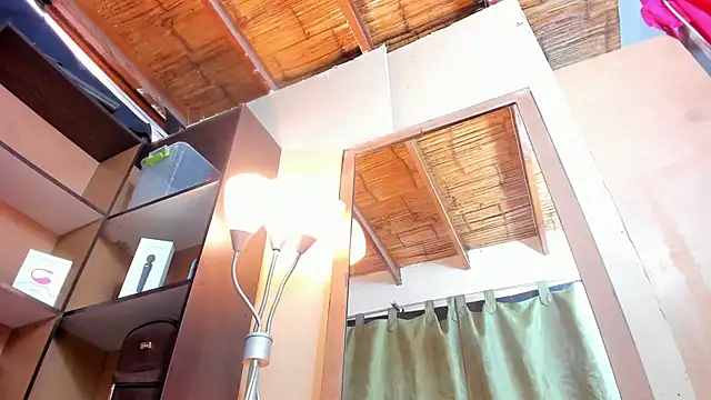 Snapshot of iriss_25 chatting on March 12, 2025, 3:07 pm iriss 25 online show from March 12, 2025, 3:07 pm