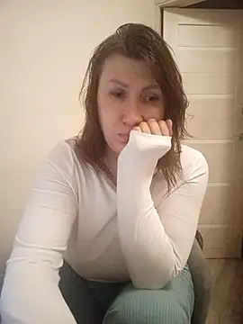 Snapshot of ROXOLANAA_SEXY chatting on February 16, 2026, 7:12 pm ROXOLANAA SEXY online show from February 16, 2026, 7:12 pm