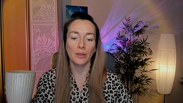 Snapshot of RebeccaMartinez chatting on January 9, 2026, 7:26 am RebeccaMartinez online show from January 9, 2026, 7:26 am