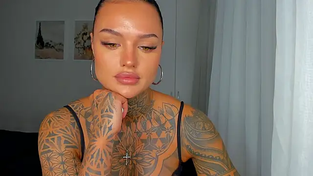 pantera flashh online show from November 15, 2025, 1:20 am