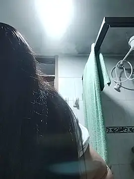 katha steele  online show from October 29, 2025, 9:52 am