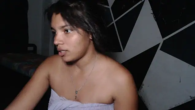 Snapshot of emilyharber chatting on May 21, 2026, 7:33 pm emilyharber online show from May 21, 2026, 7:33 pm