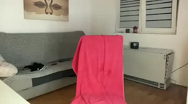 alejandrobgxh online show from December 17, 2024, 5:15 pm