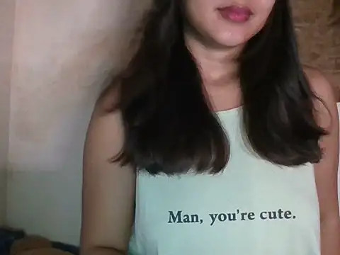 Snapshot of _smiling4u_ chatting on July 18, 2026, 6:05 pm smiling4u online show from July 18, 2026, 6:05 pm