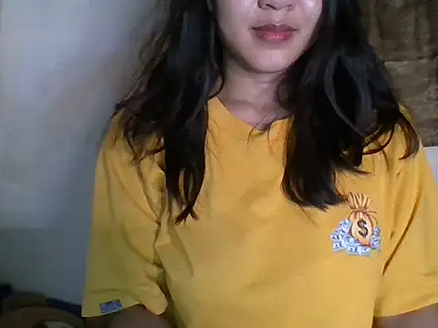 Snapshot of _smiling4u_ chatting on July 16, 2026, 1:08 pm smiling4u online show from July 16, 2026, 1:08 pm