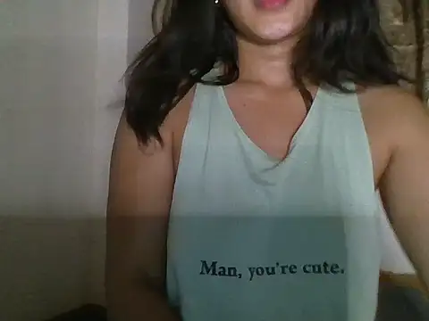Snapshot of _smiling4u_ chatting on June 24, 2026, 1:10 pm smiling4u online show from June 24, 2026, 1:10 pm