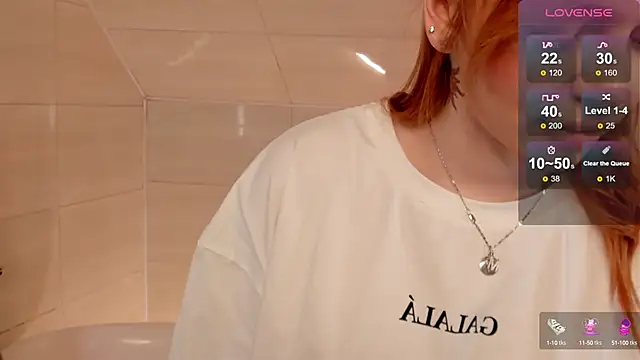 Phoenix Margo online show from October 3, 2025, 9:44 am