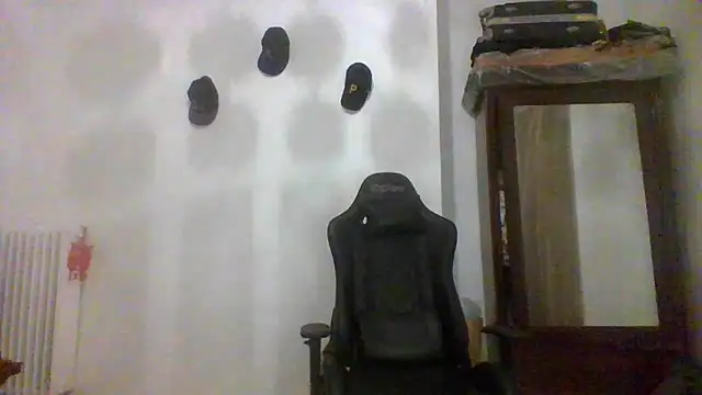 Snapshot of xcbfg chatting on October 7, 2025, 7:48 pm xcbfg online show from October 7, 2025, 7:48 pm